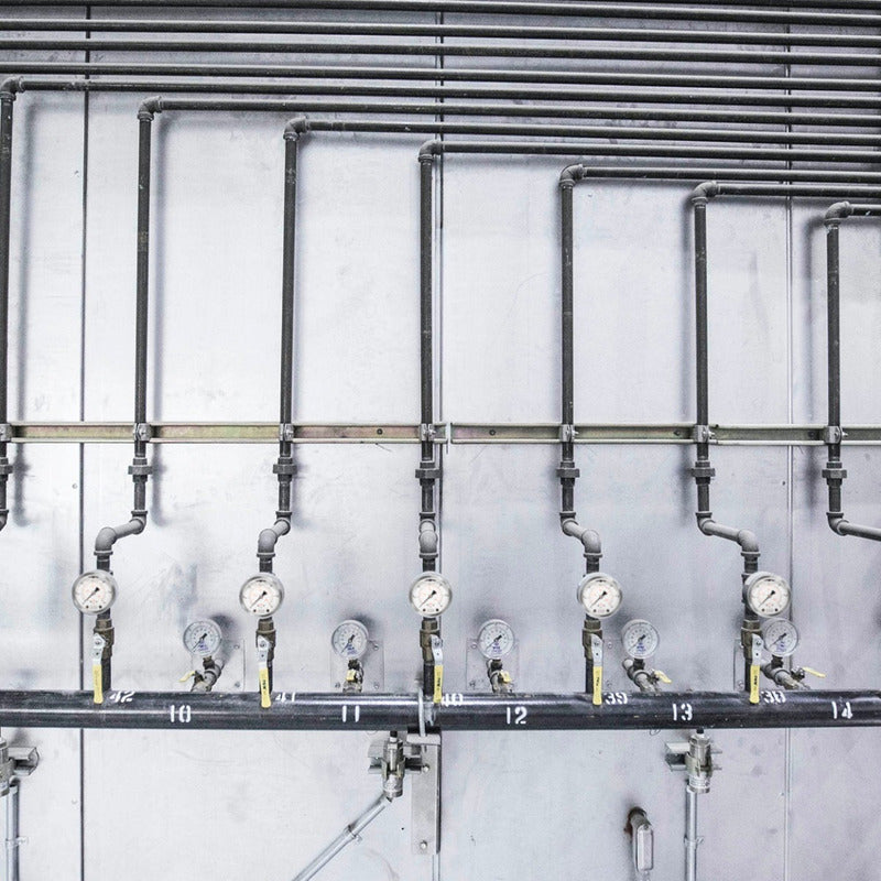 Noshok Stainless Steel Pressure Gauge, 2.5 PLG, 10000 Psi, Rear Con.