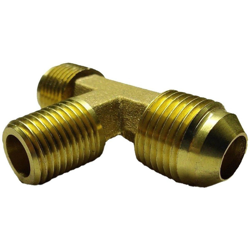 Conector en Tee, fabricado en latón de 1/4" NPT al Centro X 3/8" Flare