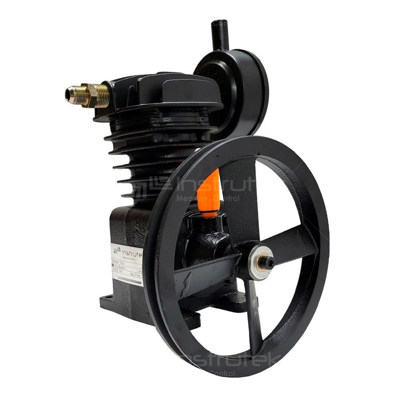 Bomba de aire baja presión - Pistones en línea - 3/4 H.P. - Polea 9"