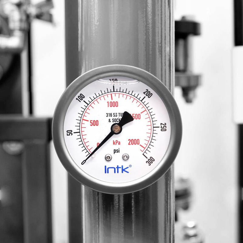 Manometer P/petrochemical Handling D/water 300 Psi Con. 1/4