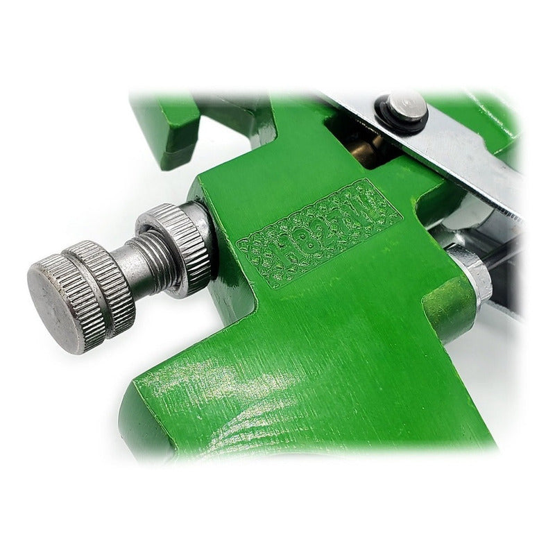 Gravity Gun To Paint Instrutek 600cc - 1.4mm.